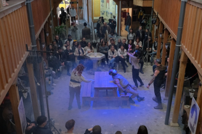 İnegöl’de Sanat Perdesi Kapandı