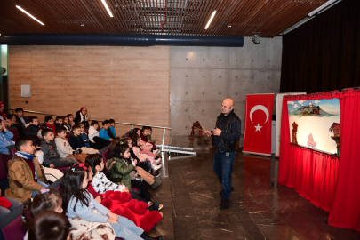Osmangazi Belediyesi’nden gelecek nesillere Karagöz mirası