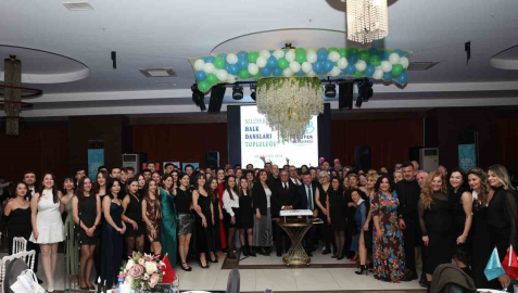 Nilüfer Halk Dansları Topluluğu’ndan 25’inci yıla özel kutlama