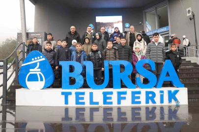 Osmangazi Belediyesi’nden çocuklara Uludağ’da kayak sürprizi