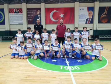 Kış Spor Okulları’nda eğlence ve spor bir arada