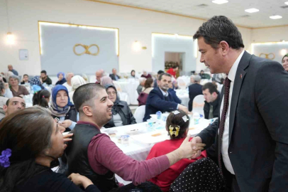 Osmangazi’de Ramazan coşkusu meydanlara taşıyor