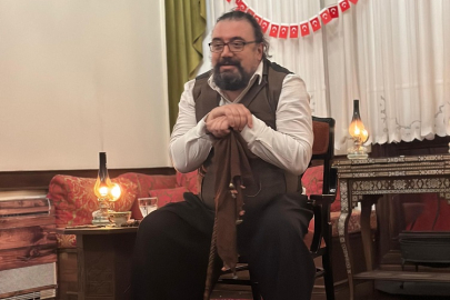 Bursalı meddah tarihi kültürel mirası geleceğe taşıyor