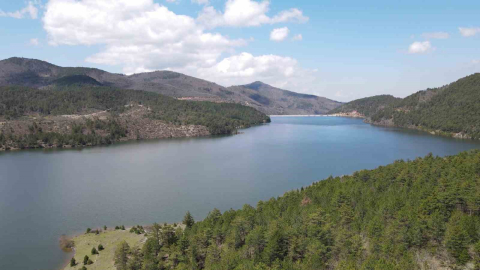 Son yağışlar Nilüfer Barajı’nı doldurdu, dereler coştu