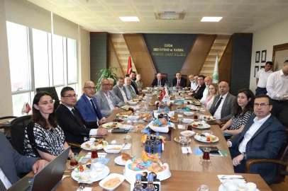 Başkan Şadi Özdemir sanayicilerle buluştu
